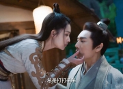 英雄联盟总决赛2025-从蔚蓝海岸到安第斯之巅，莱奥的加时制胜球如何跨越地理与战术的鸿沟