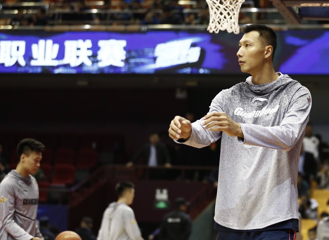 福建男篮全队状态火爆，轻松战胜江苏队