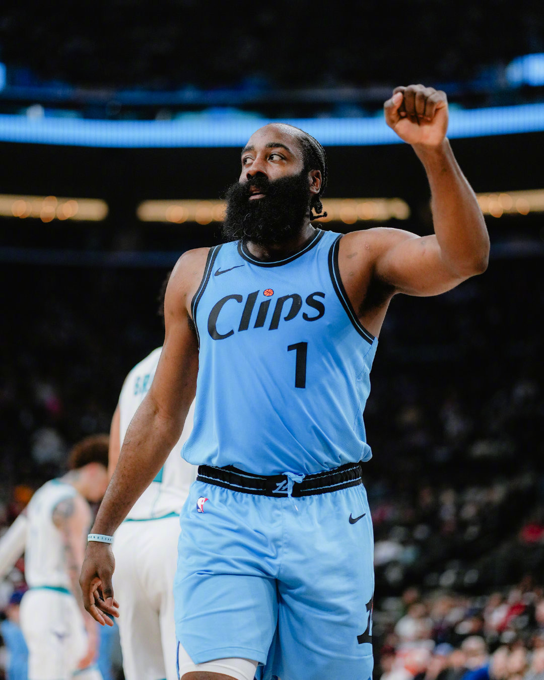 快船前锋莱昂纳德成为核心球员 快船前锋莱昂纳德成为核心球员