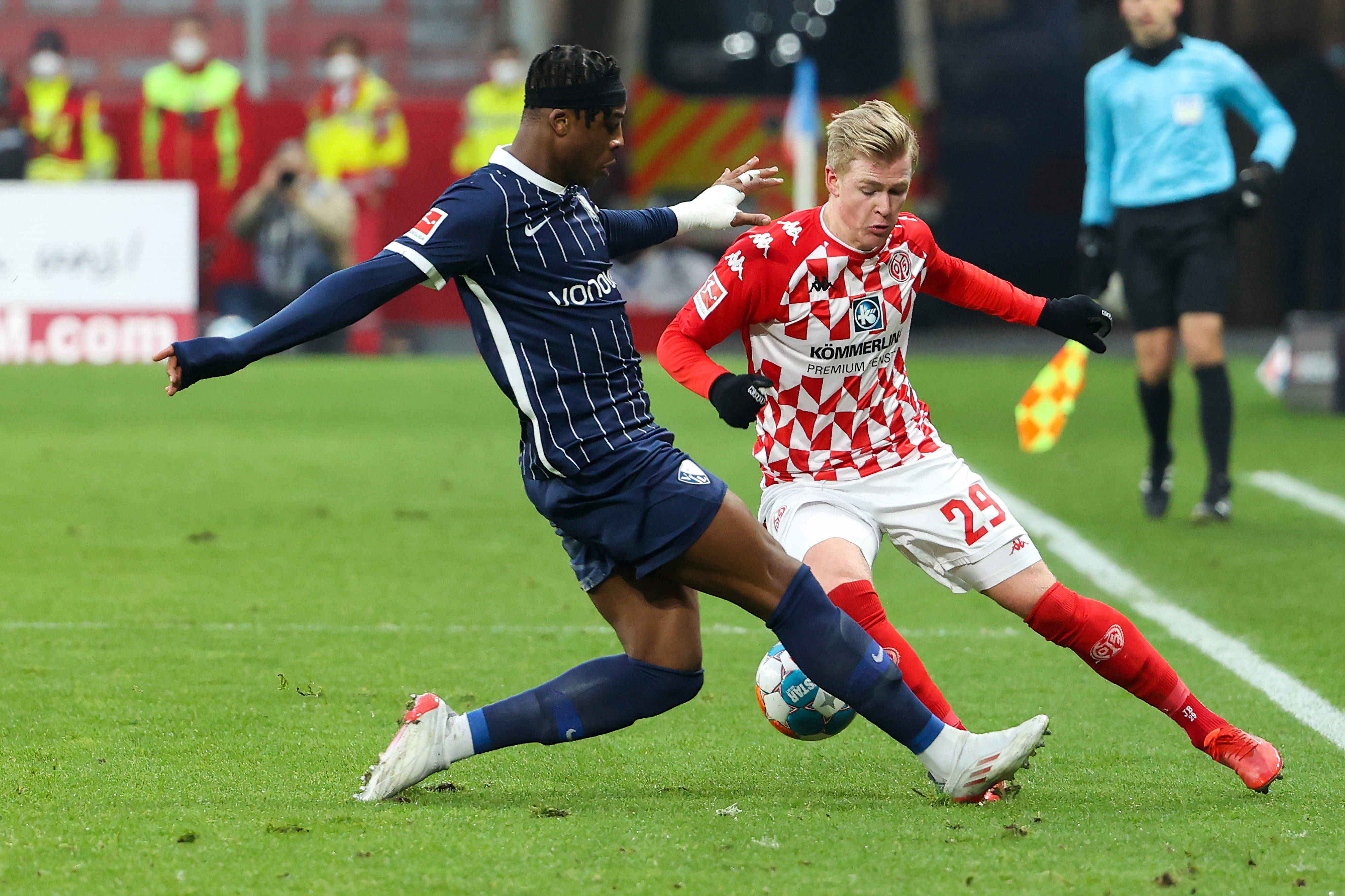 梅因茨队员备战接下来的比赛的简单介绍