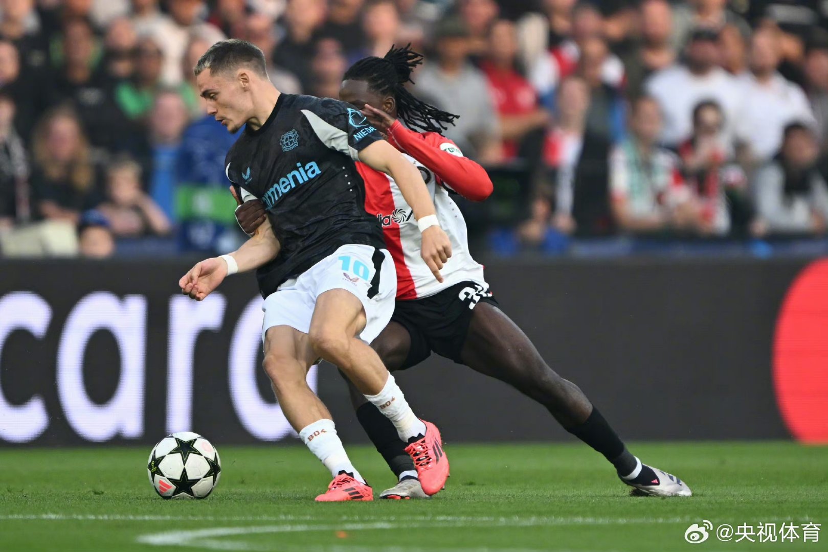 曼联横扫勒沃库森,德布劳内状态火热 曼联横扫勒沃库森,德布劳内状态火热