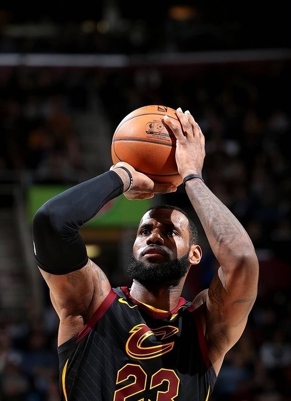 爵士鏖战湖人,浓眉哥刷新纪录 爵士鏖战湖人,浓眉哥刷新纪录