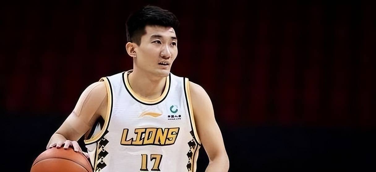 青岛队逆转广州队,孙铭徽刷新纪录 青岛队逆转广州队,孙铭徽刷新纪录