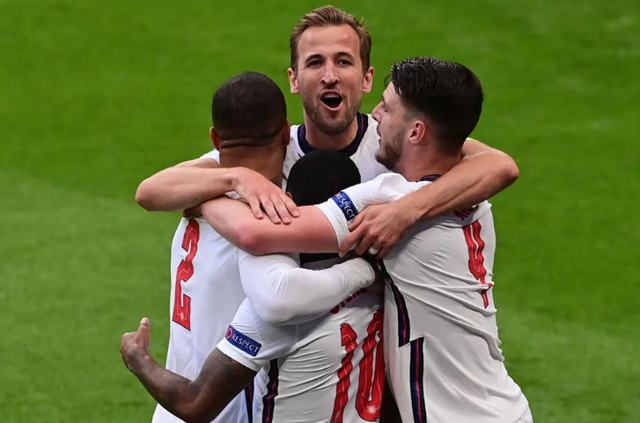 比利时鏖战乌克兰,拉什福德状态火热 比利时鏖战乌克兰,拉什福德状态火热