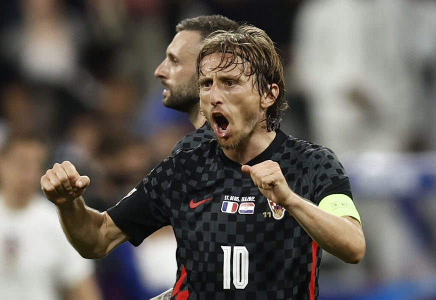 德国队横扫中国队，黄鸭组合关键制胜