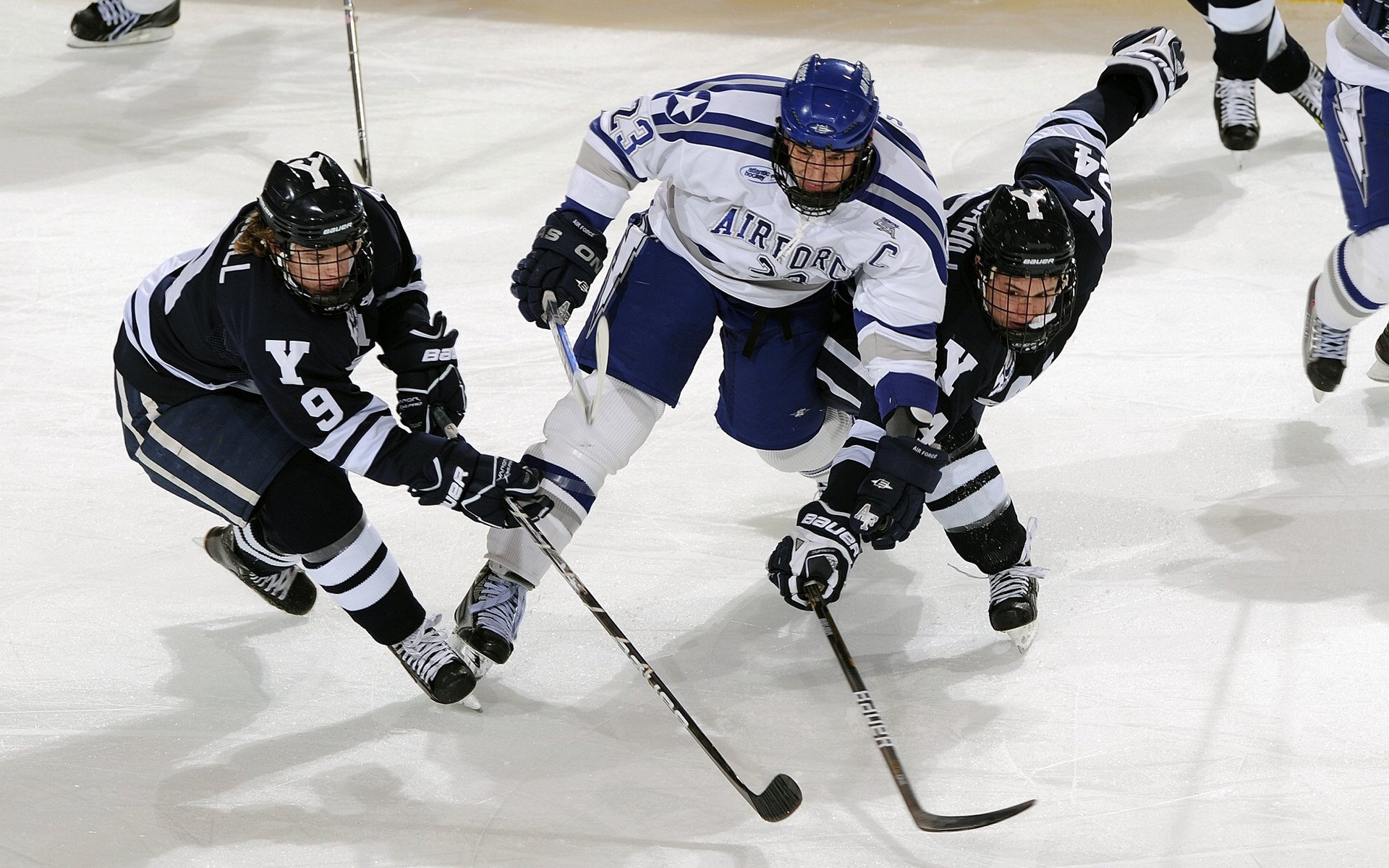 逆袭狂澜，拉亚末节20分天神下凡，巴拉圭绝境翻盘安哥拉闯进总决赛！