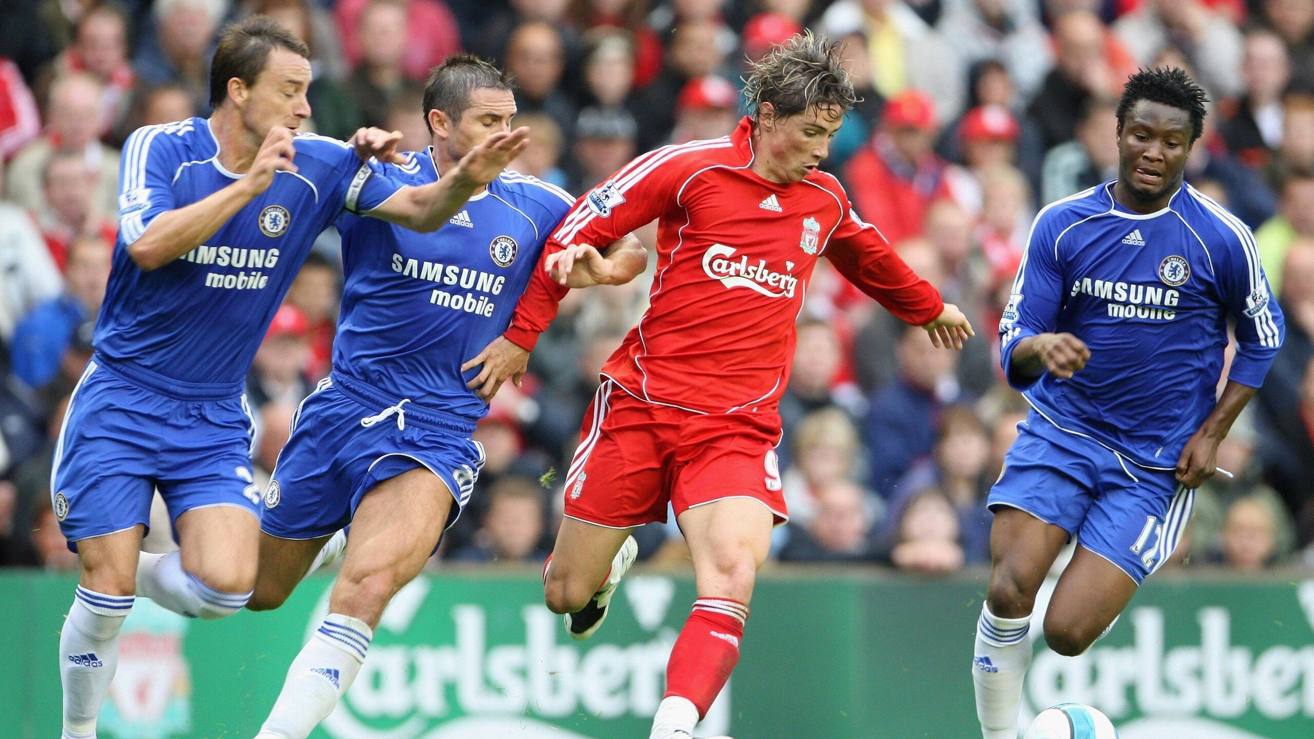 双星撕裂夜幕时,当孙兴慜的火焰照亮伯纳乌的雨