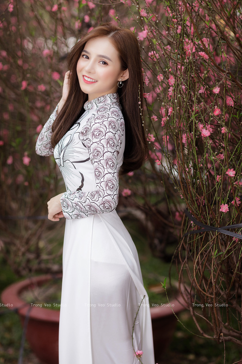 沙漠中的闪电战,2026世界杯A组生死战,尼日利亚破咒,凯恩领衔绝杀厄瓜多尔